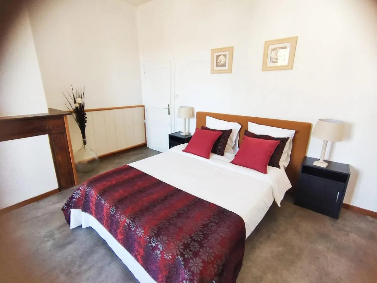 Cafe De France Eauze Bed & Breakfast